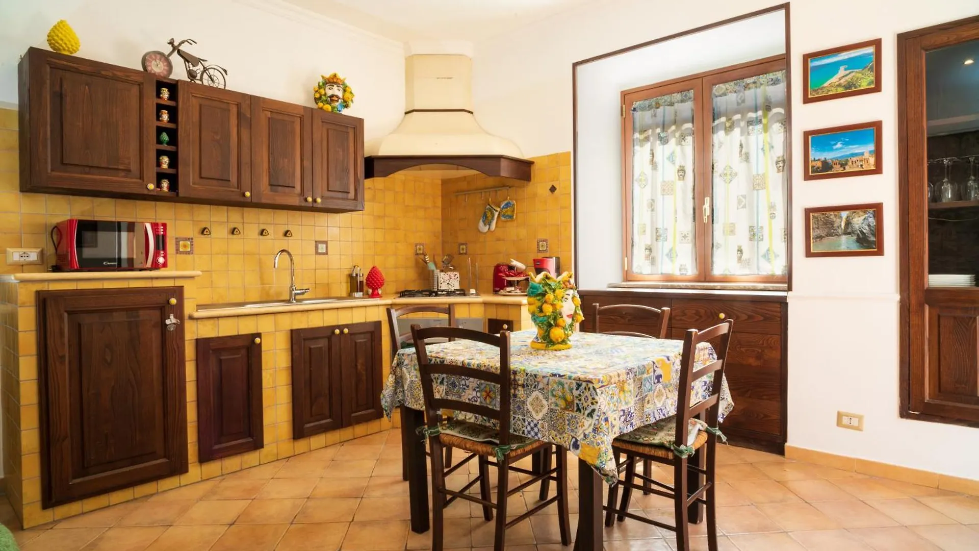 הוילה Casa Carly טאורמינה איטליה