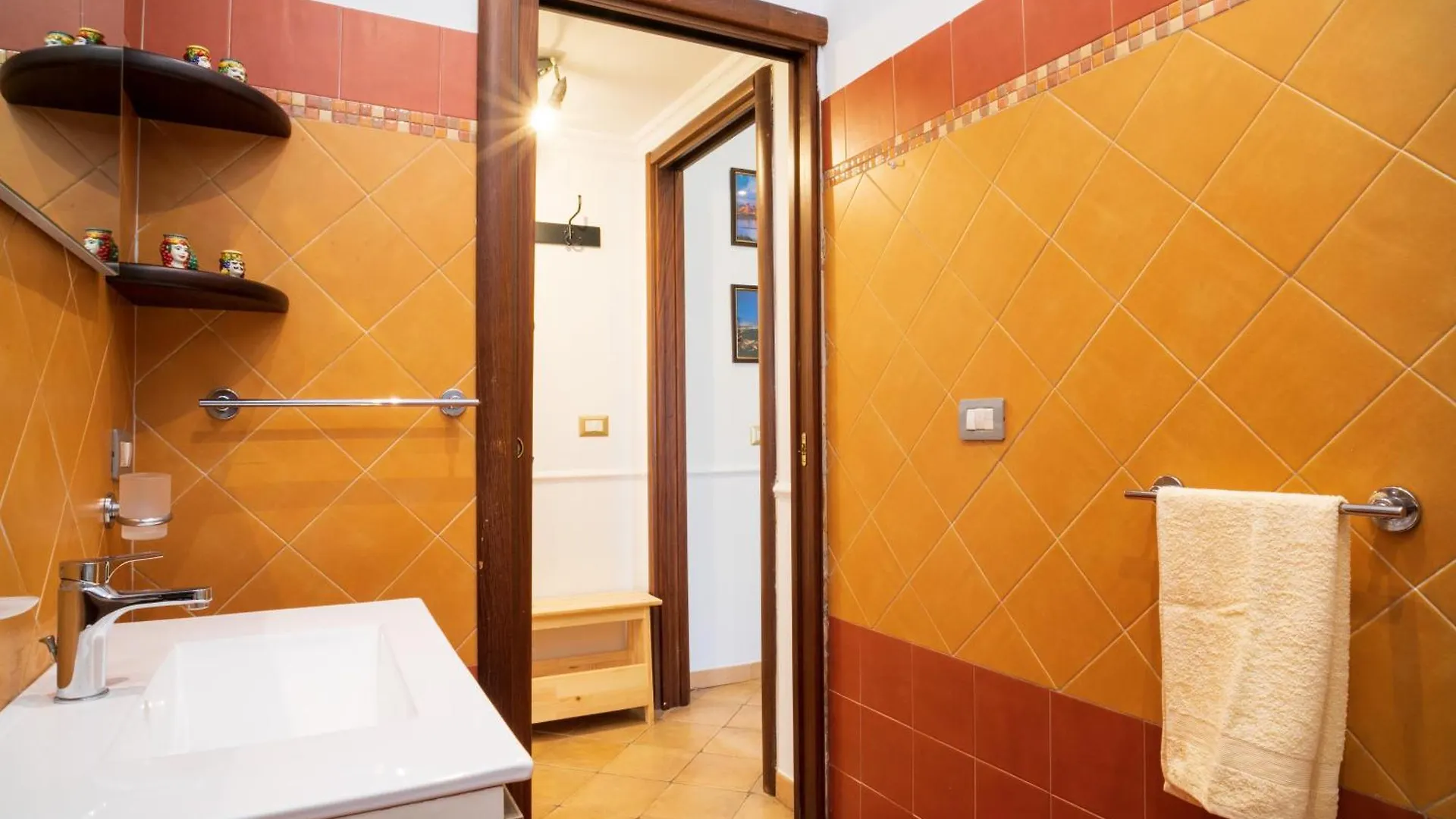 הוילה Casa Carly טאורמינה